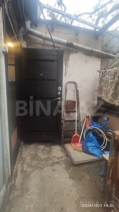 1 otaqlı Köhnə tikili, Nizami m., Bakı