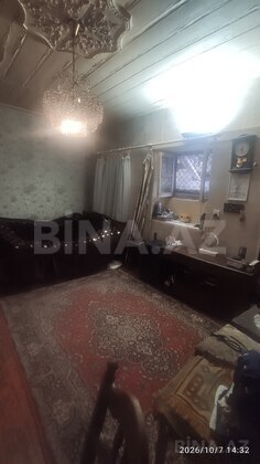 1 otaqlı Köhnə tikili, Nizami m., Bakı