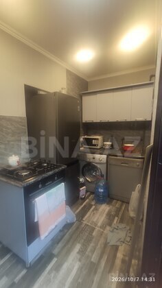 1 otaqlı Köhnə tikili, Nizami m., Bakı