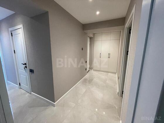 3 otaqlı Köhnə tikili, 28 May m., Bakı