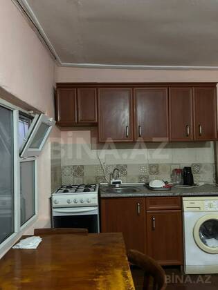 1 otaqlı Köhnə tikili, 8 Noyabr m., Bakı