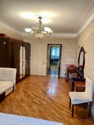 3 otaqlı Köhnə tikili, Səbail r., Bakı