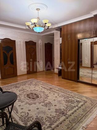 4 otaqlı Yeni tikili, Nizami m., Bakı