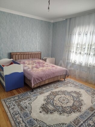 6 otaqlı Həyət evi/Bağ evi, Mehdiabad q., Bakı