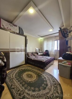 5 otaqlı Köhnə tikili, Yeni Yasamal q., Bakı