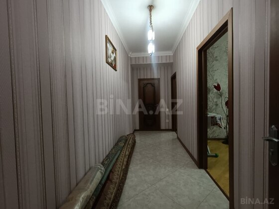 3 otaqlı Yeni tikili, Şah İsmayıl Xətai m., Bakı