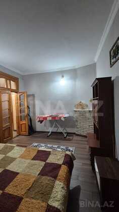2 otaqlı Köhnə tikili, Sahil m., Bakı