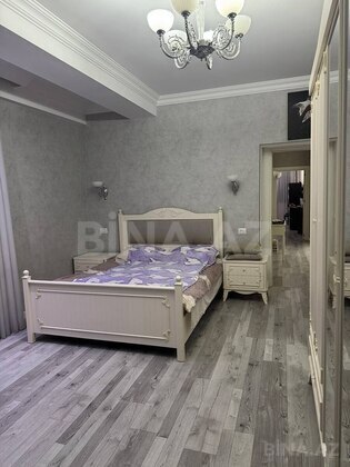 3 otaqlı Yeni tikili, İnşaatçılar m., Bakı