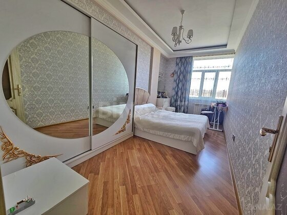 3 otaqlı Yeni tikili, Neftçilər m., Bakı