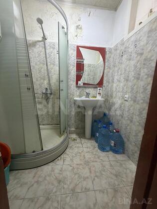 2 otaqlı Köhnə tikili, Elmlər Akademiyası m., Bakı