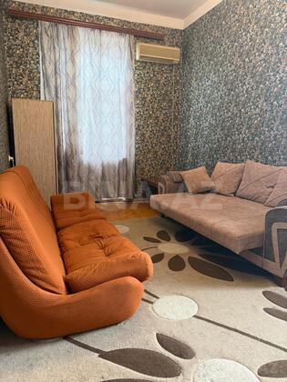 2 otaqlı Köhnə tikili, Elmlər Akademiyası m., Bakı