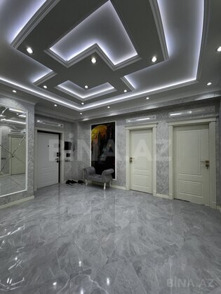 3 otaqlı Yeni tikili, Neftçilər m., Bakı