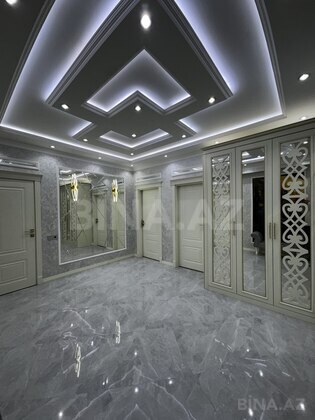 3 otaqlı Yeni tikili, Neftçilər m., Bakı
