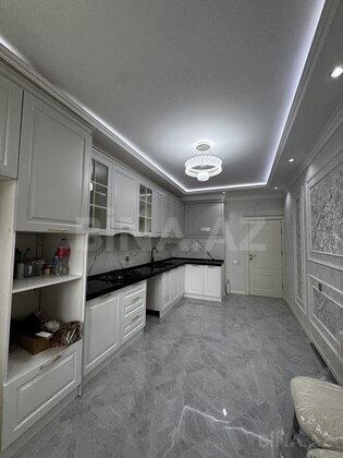 3 otaqlı Yeni tikili, Neftçilər m., Bakı