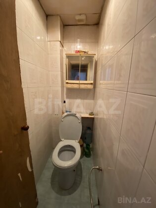 2 otaqlı Köhnə tikili, Elmlər Akademiyası m., Bakı