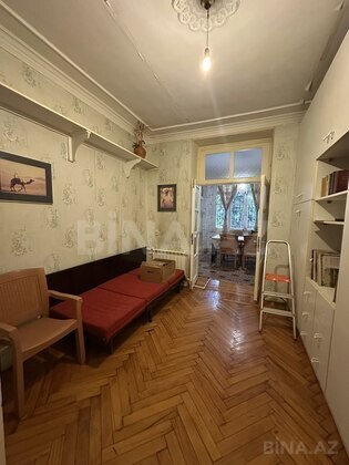 4 otaqlı Köhnə tikili, Nəsimi r., Bakı