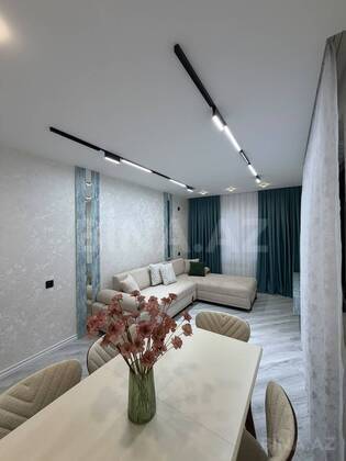 2 otaqlı Köhnə tikili, Həzi Aslanov m., Bakı