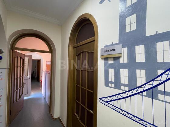 7 otaqlı Ofis, Nizami m., Bakı