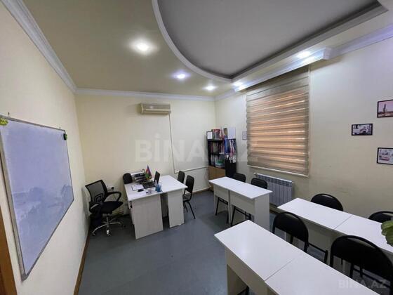 7 otaqlı Ofis, Nizami m., Bakı