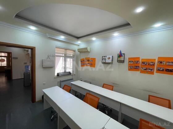7 otaqlı Ofis, Nizami m., Bakı