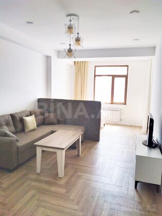 1 otaqlı Yeni tikili, İnşaatçılar m., Bakı