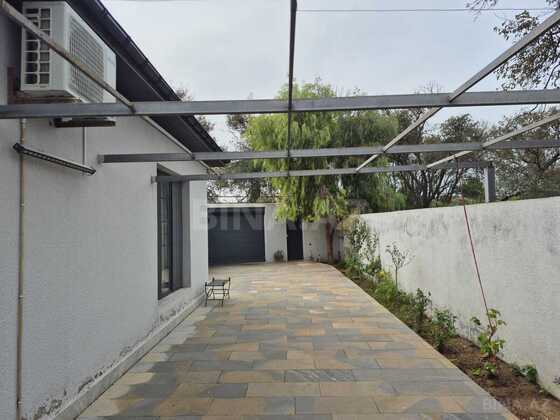 4 otaqlı Həyət evi/Bağ evi, Novxanı q., Bakı