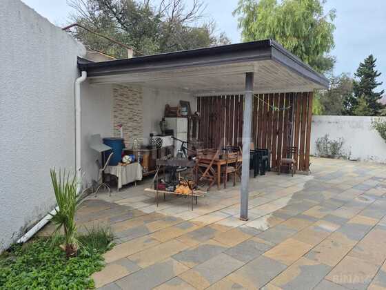 4 otaqlı Həyət evi/Bağ evi, Novxanı q., Bakı