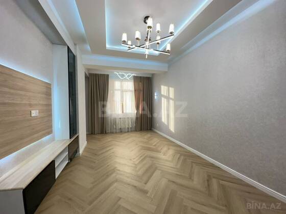 3 otaqlı Yeni tikili, Qara Qarayev m., Bakı