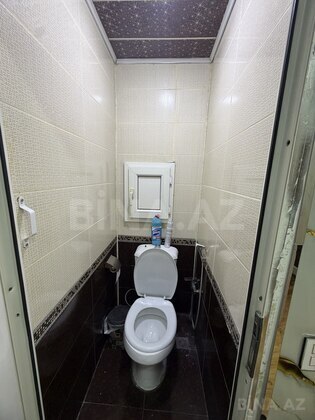 3 otaqlı Köhnə tikili, Memar Əcəmi m., Bakı