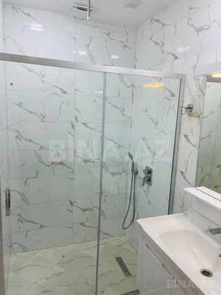 3 otaqlı Yeni tikili, Şah İsmayıl Xətai m., Bakı