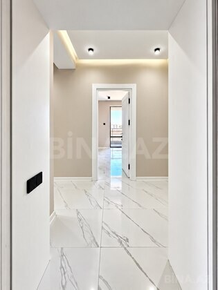 3 otaqlı Yeni tikili, İnşaatçılar m., Bakı