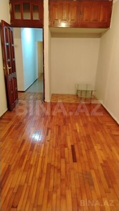 3 otaqlı Köhnə tikili, Abşeron r., Xırdalan