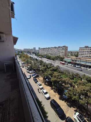 2 otaqlı Köhnə tikili, Xalqlar Dostluğu m., Bakı