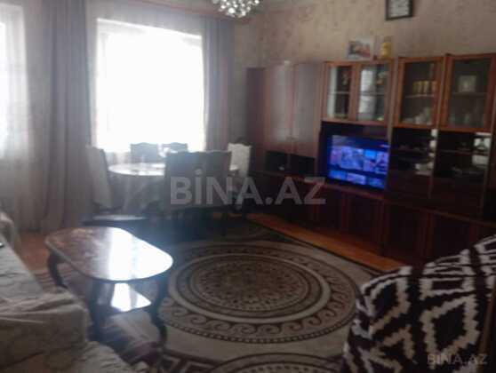 2 otaqlı Köhnə tikili, 28 May m., Bakı
