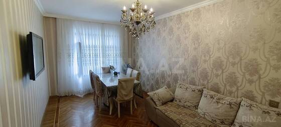 3 otaqlı Köhnə tikili, 9-cu mikrorayon q., Bakı