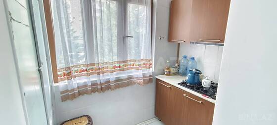 3 otaqlı Köhnə tikili, 9-cu mikrorayon q., Bakı