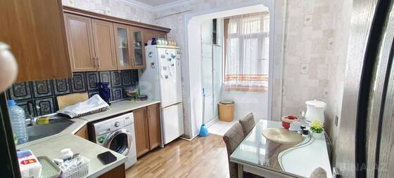 3 otaqlı Köhnə tikili, 9-cu mikrorayon q., Bakı