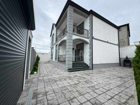 4 otaqlı Həyət evi/Bağ evi, Səbail r., Bakı