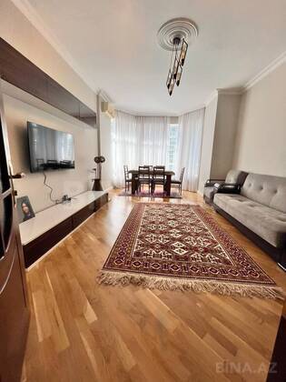 2 otaqlı Yeni tikili, 8 Noyabr m., Bakı