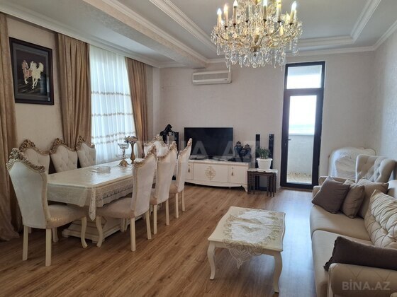 3 otaqlı Yeni tikili, 9-cu mikrorayon q., Bakı