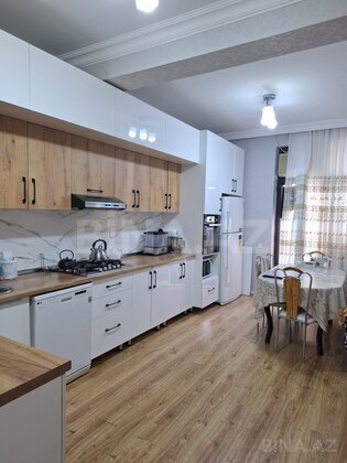 3 otaqlı Yeni tikili, 9-cu mikrorayon q., Bakı