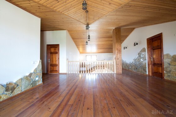 8 otaqlı Həyət evi/Bağ evi, Gənclik m., Bakı