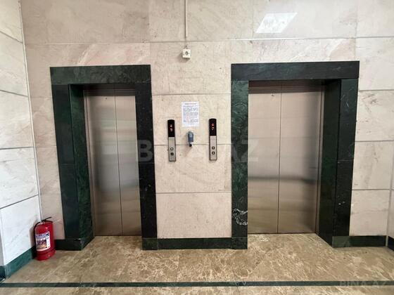 2 otaqlı Yeni tikili, 8 Noyabr m., Bakı