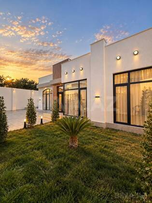 4 otaqlı Həyət evi/Bağ evi, Şüvəlan q., Bakı