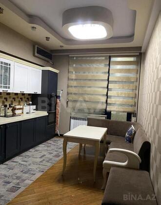 3 otaqlı Yeni tikili, İnşaatçılar m., Bakı