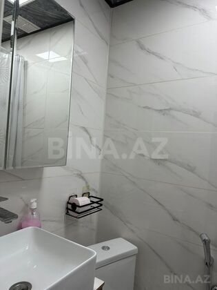 2 otaqlı Köhnə tikili, Memar Əcəmi m., Bakı