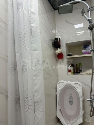 2 otaqlı Köhnə tikili, Memar Əcəmi m., Bakı