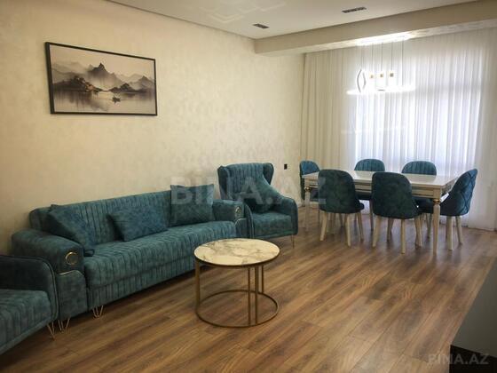 3 otaqlı Yeni tikili, Koroğlu m., Bakı