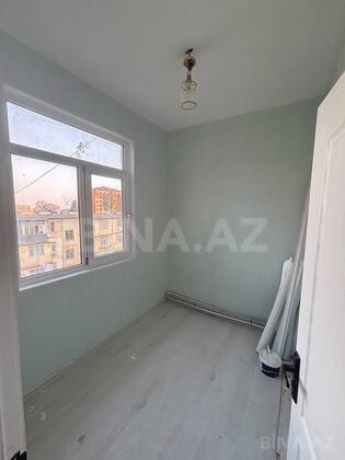 1 otaqlı Köhnə tikili, Memar Əcəmi m., Bakı