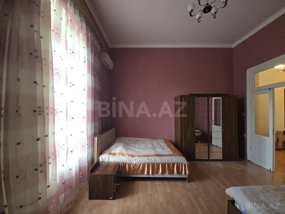 3 otaqlı Köhnə tikili, Sahil m., Bakı